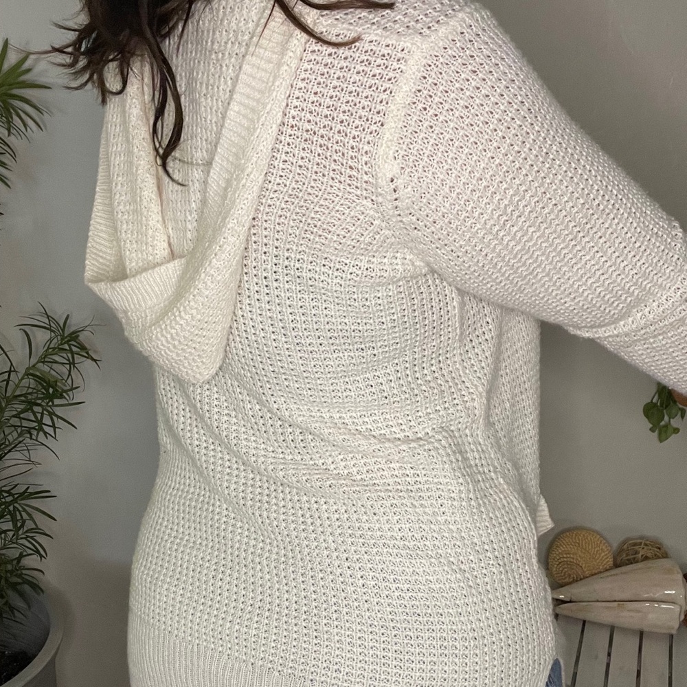 knitted cardi